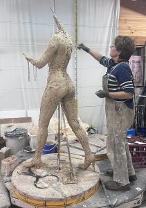 Lis.roughClayFigure.2025.sm