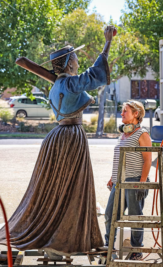 Barbara Rae sculpture